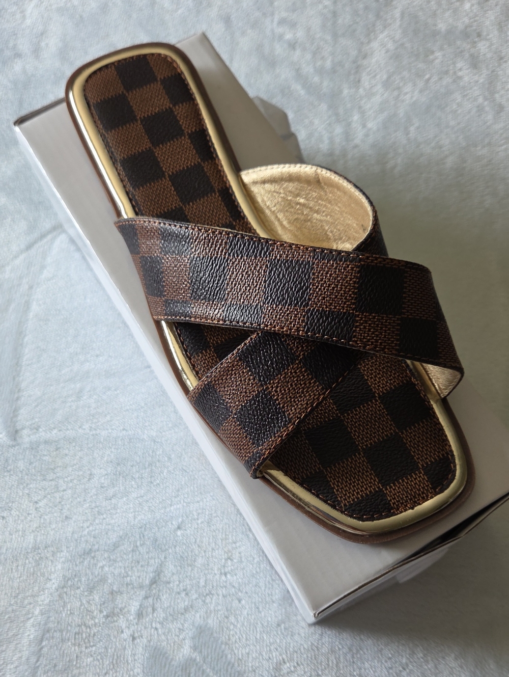 BRAND NEW IN BOX Women’s Brown Damier Printed Slide Sandal